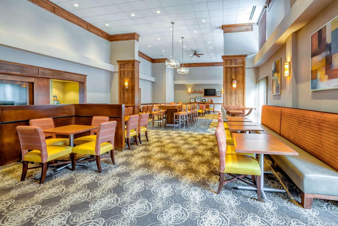 | Hampton Inn Boston-Norwood