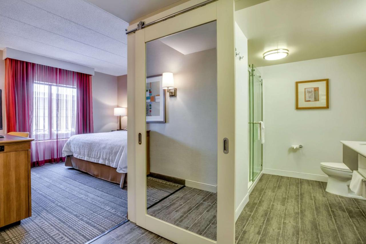 | Hampton Inn Boston-Norwood
