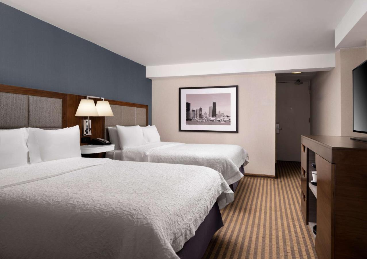 Two Queen Beds Room - Disability Access with Bathtub at Hampton Inn Chicago Downtown/Magnificent Mile