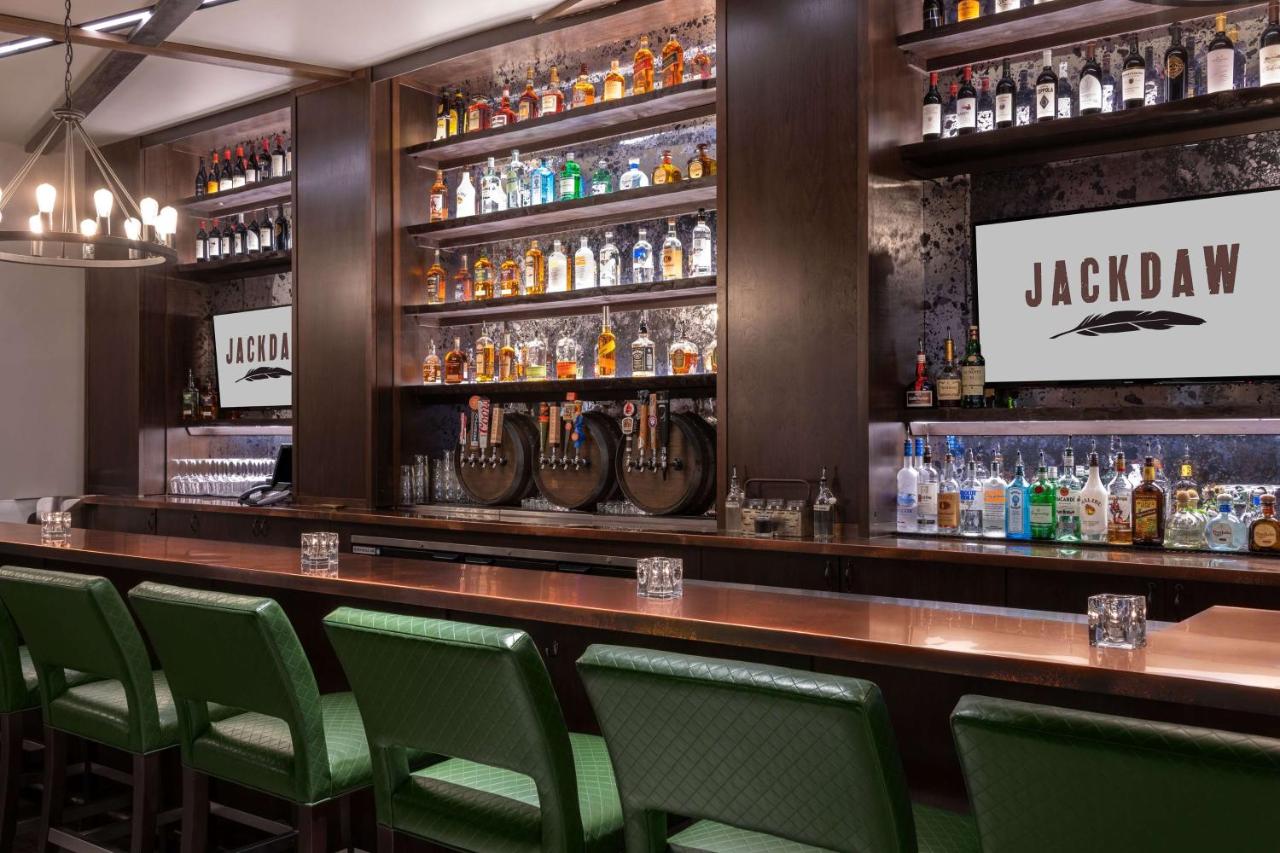 | DoubleTree by Hilton Hotel Denver - Aurora