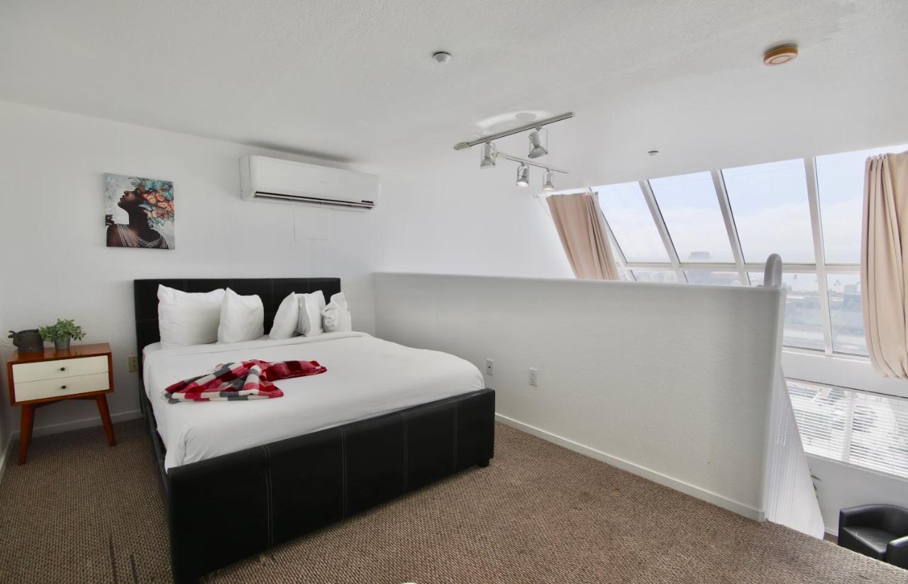 | Little Italy Modern Lofts