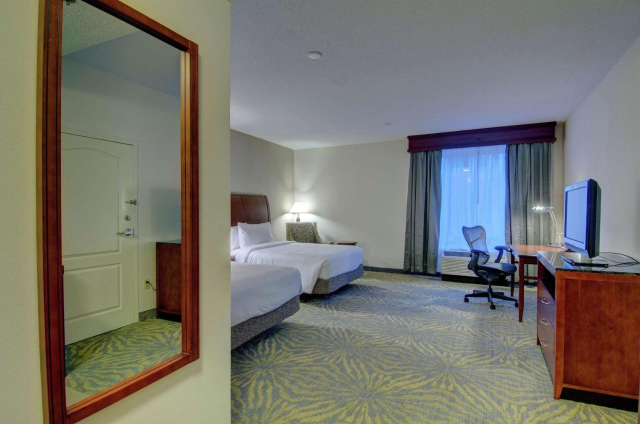 Accessible 2 Double Room - With Roll in Shower at Hilton Garden Inn Norwalk