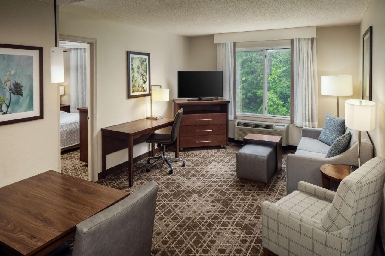 | Homewood Suites by Hilton Wallingford-Meriden
