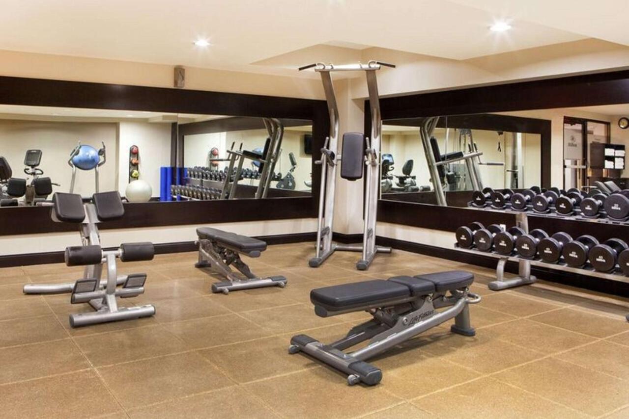 | Hilton Woodcliff Lake