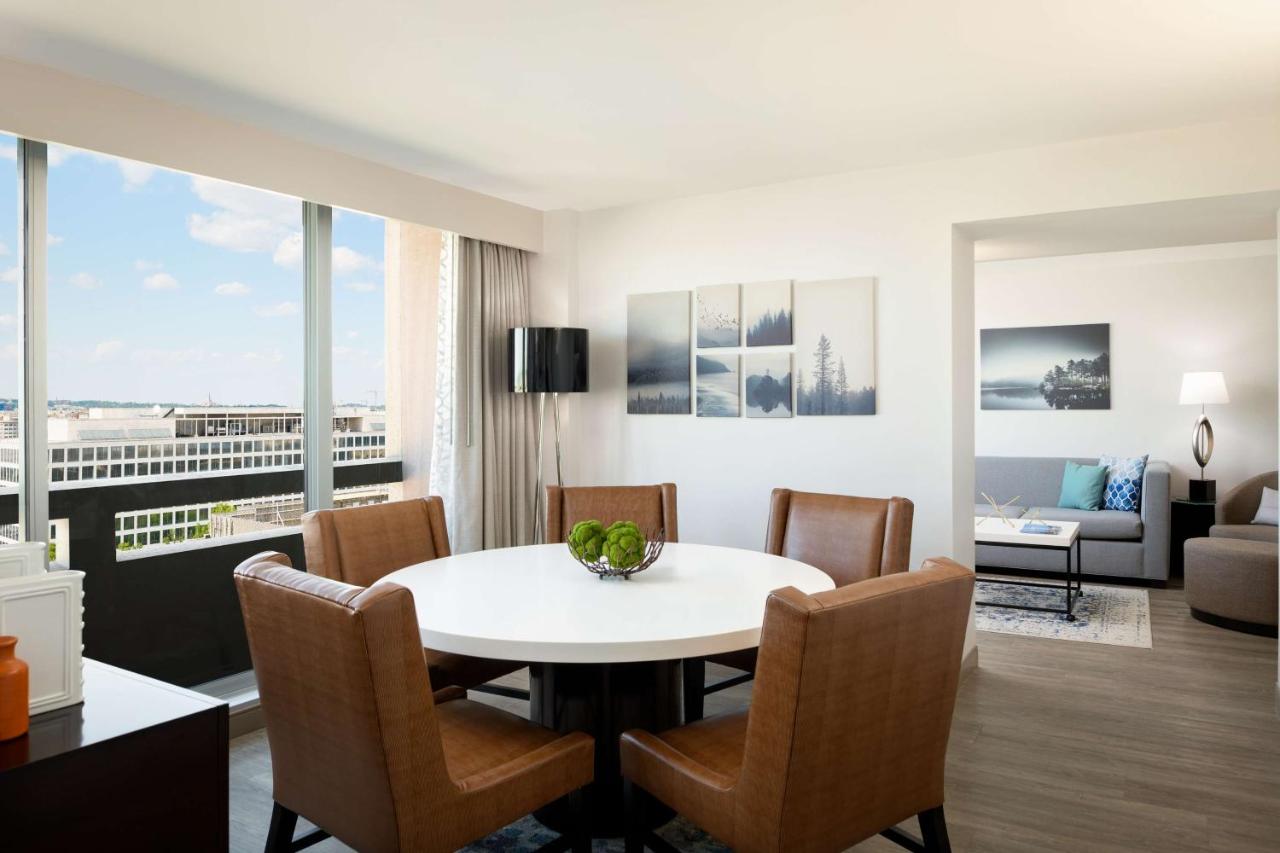 | Hilton Washington DC National Mall The Wharf