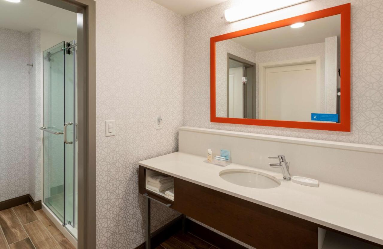 King Studio Suite - Non-Smoking at Hampton Inn Eden Prairie Minneapolis