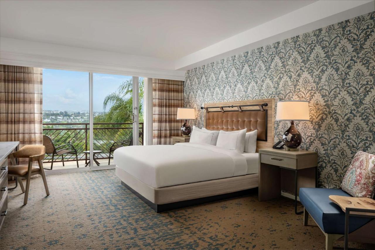 King Room - Mobility Accessible with Tub at The Cassara Carlsbad, Tapestry Collection by Hilton