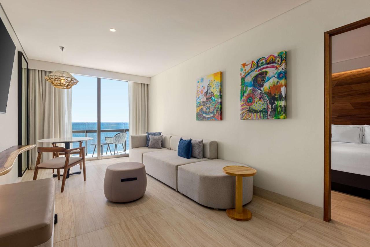  | Hilton Cancun Mar Caribe All-Inclusive Resort