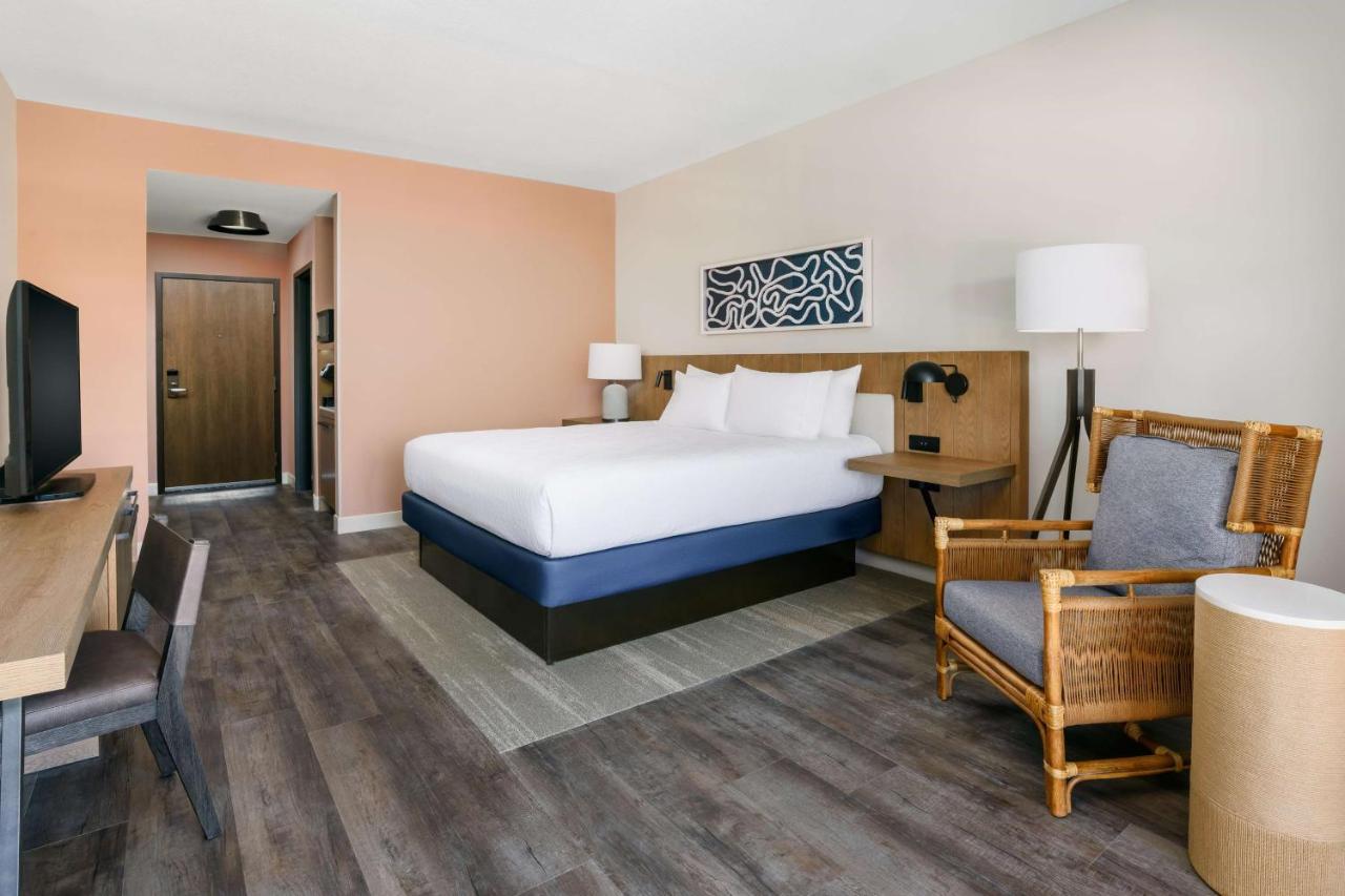 | Hilton Garden Inn St. Pete Beach, FL