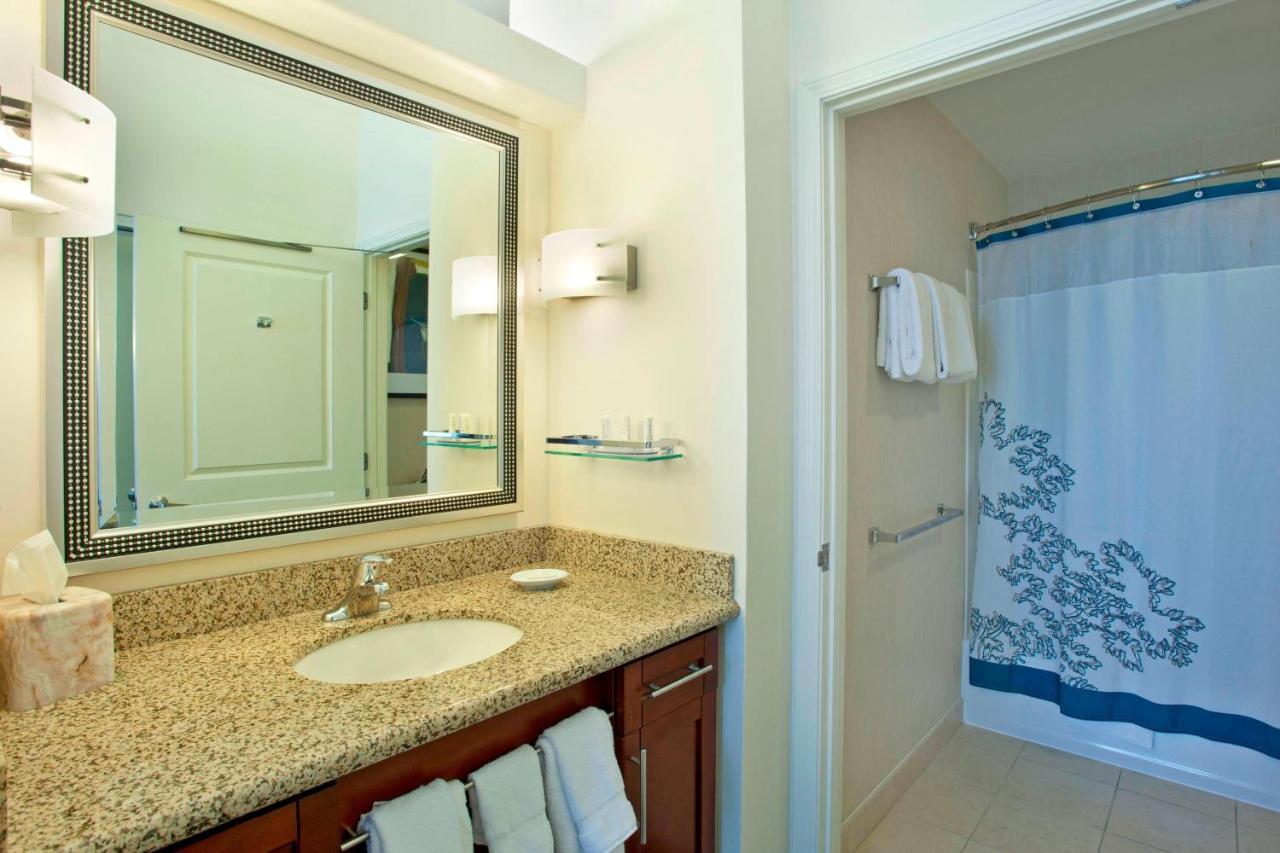 | Residence Inn Baltimore Hunt Valley