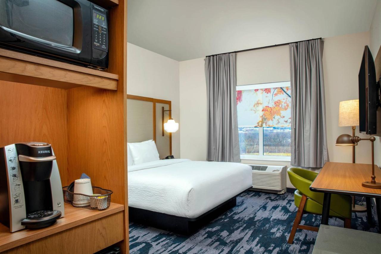 | Fairfield by Marriott Inn & Suites Harrisburg West/Mechanicsburg