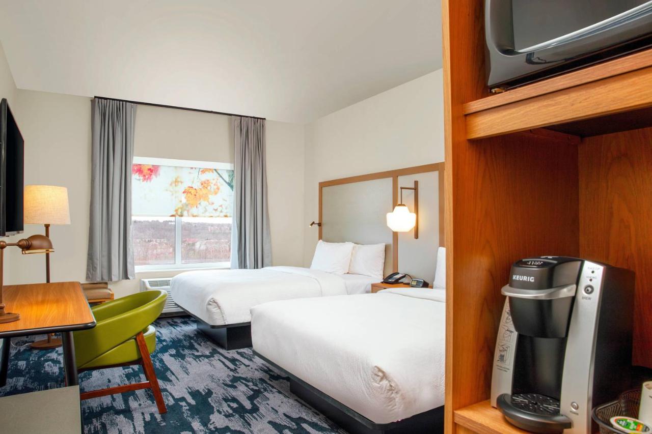 | Fairfield by Marriott Inn & Suites Harrisburg West/Mechanicsburg