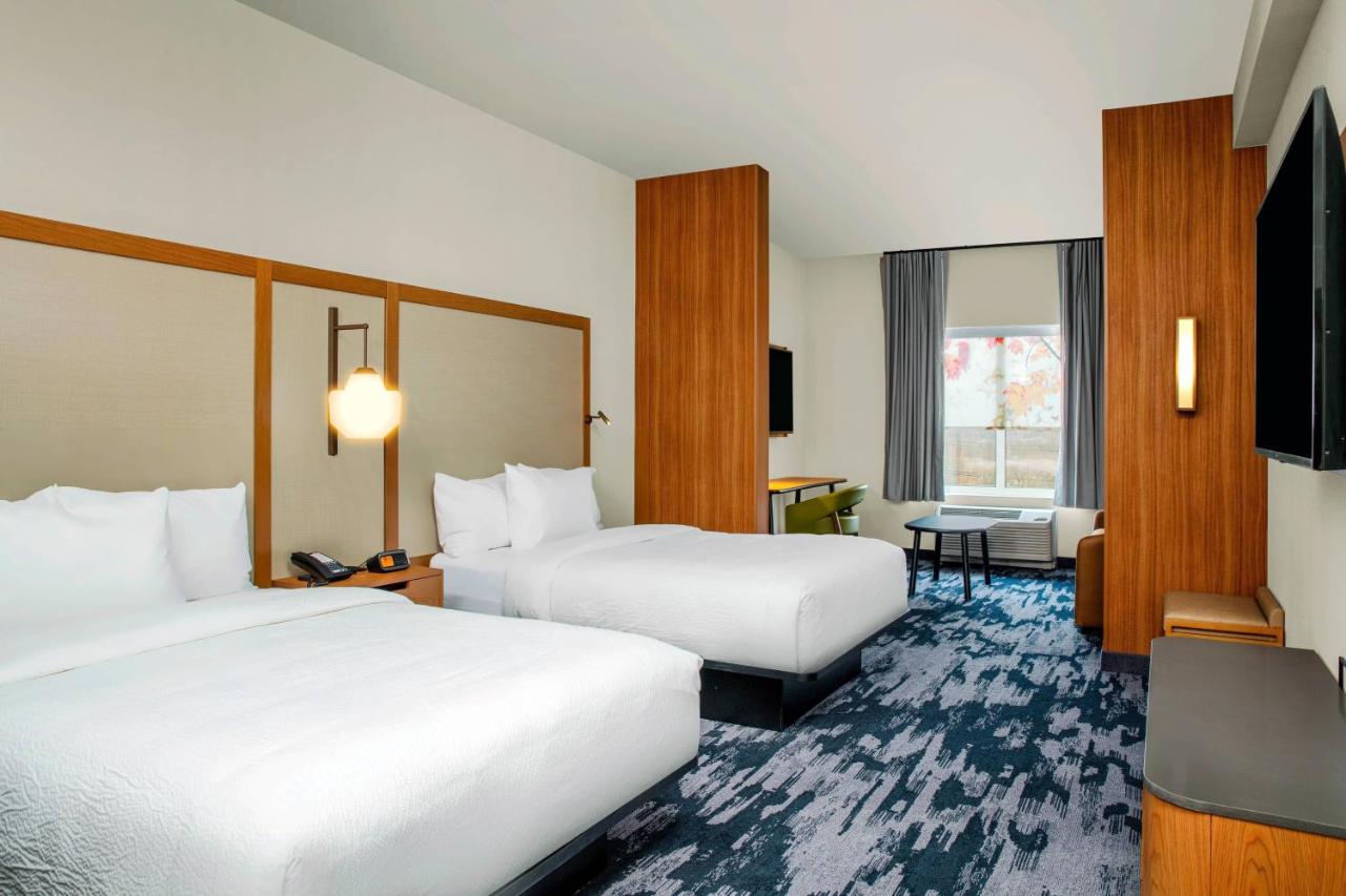 | Fairfield by Marriott Inn & Suites Harrisburg West/Mechanicsburg