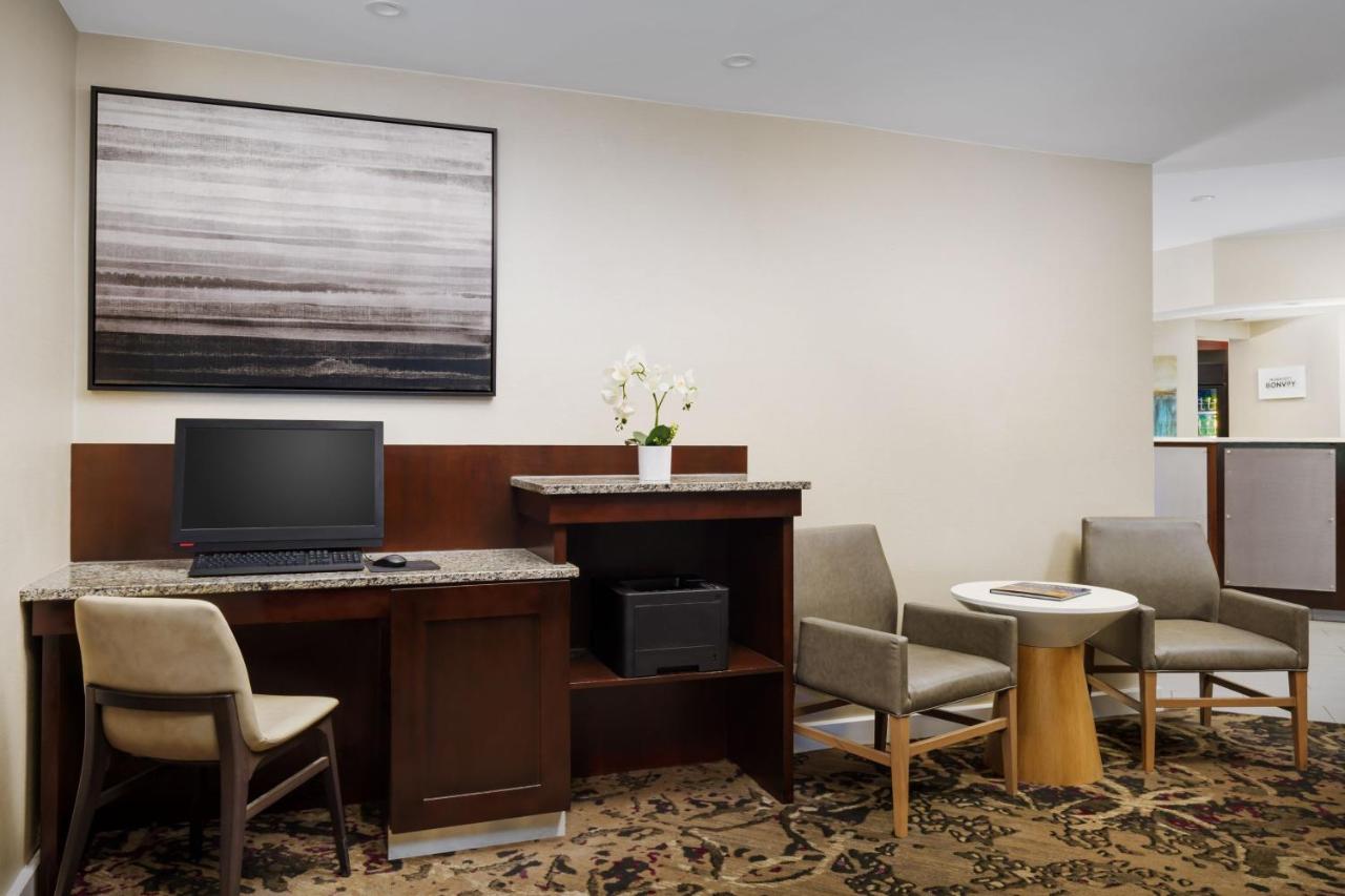 | Residence Inn Boston Foxborough