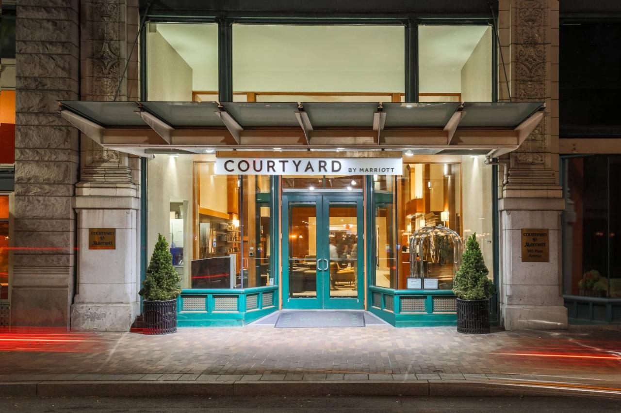 | Courtyard by Marriott Pittsburgh Downtown