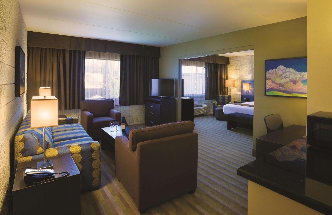 | Best Western Plus University Inn