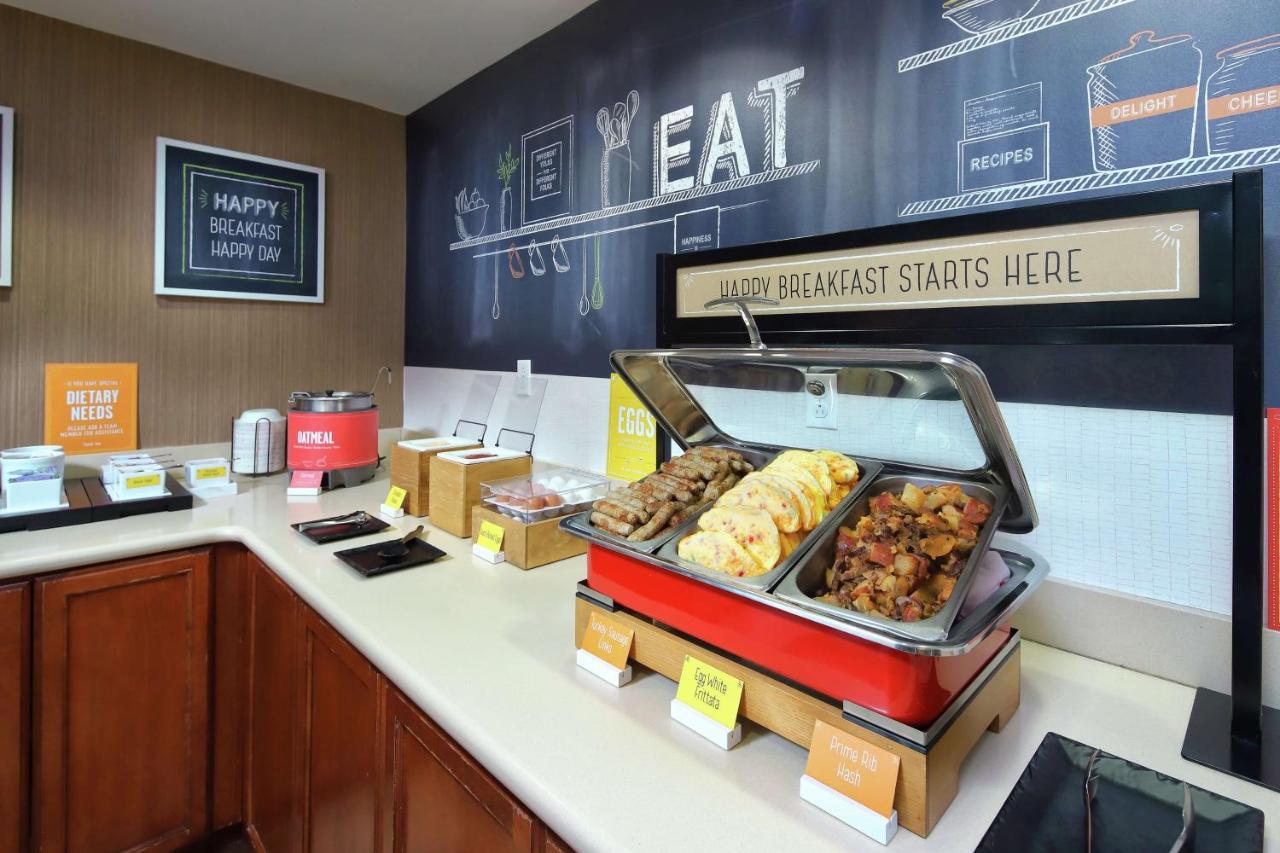  | Hampton Inn & Suites Tucson East