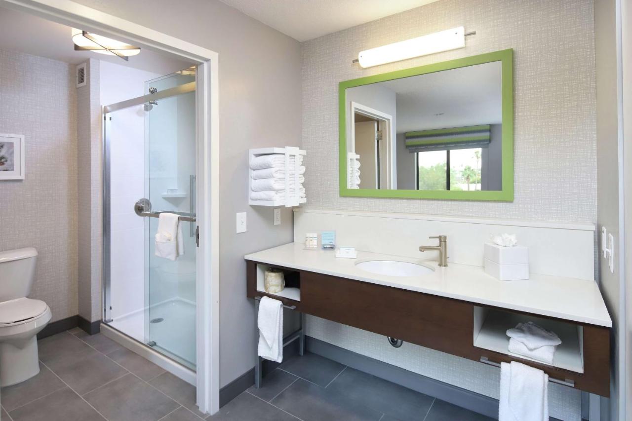  | Hampton Inn & Suites Tucson East