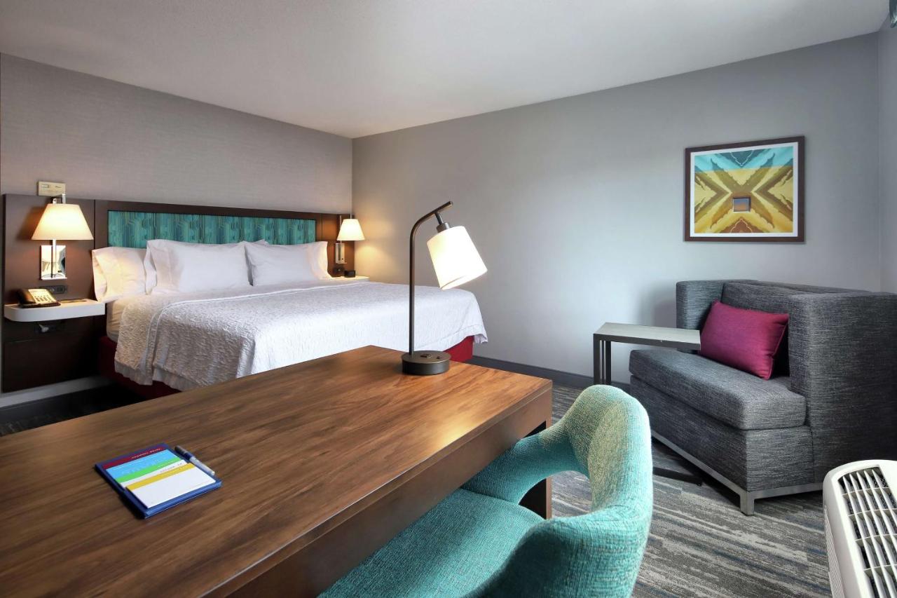  | Hampton Inn & Suites Tucson East