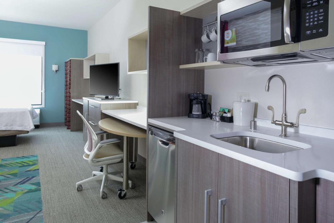 Queen Studio Suite - Hearing Accessible/Non-Smoking at Home2 Suites by Hilton Fort Collins