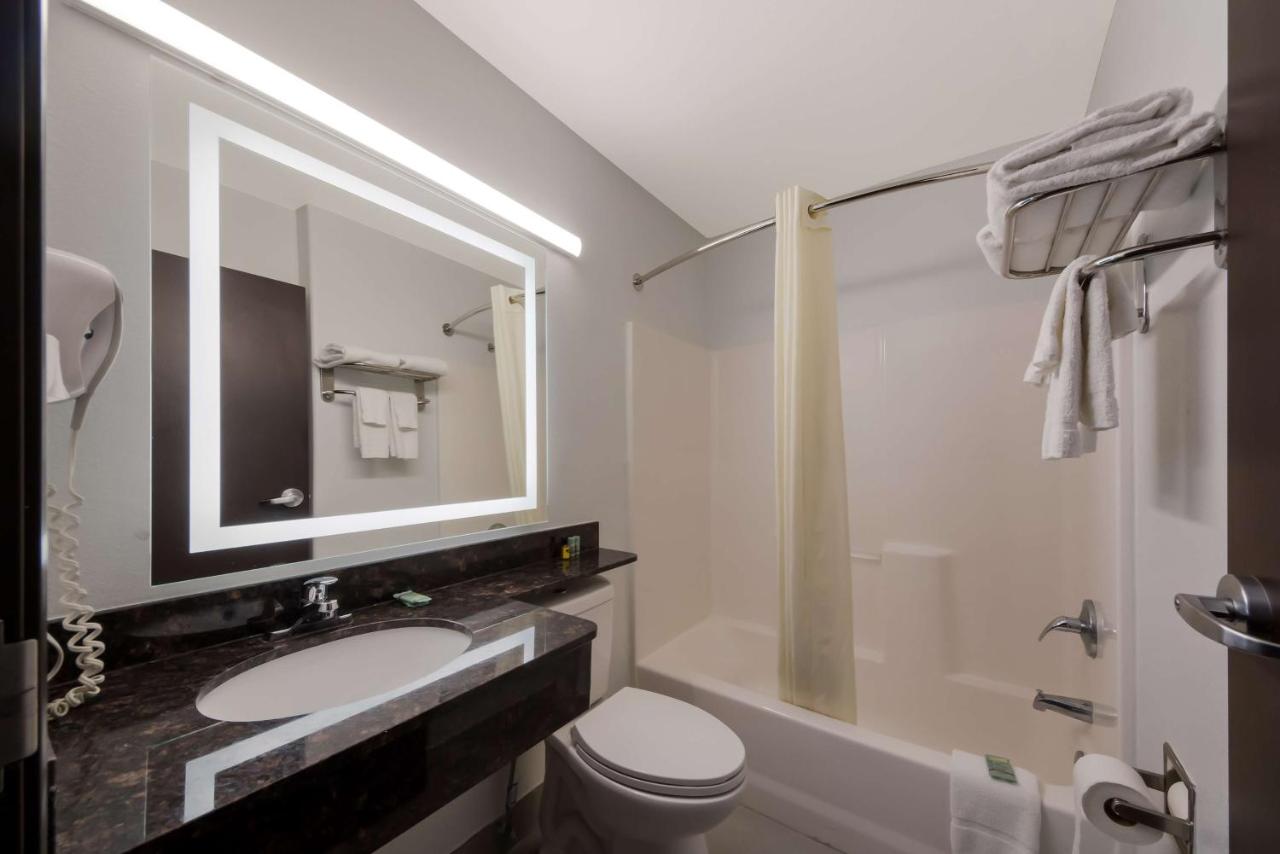  | SureStay Hotel by Best Western San Antonio West SeaWorld