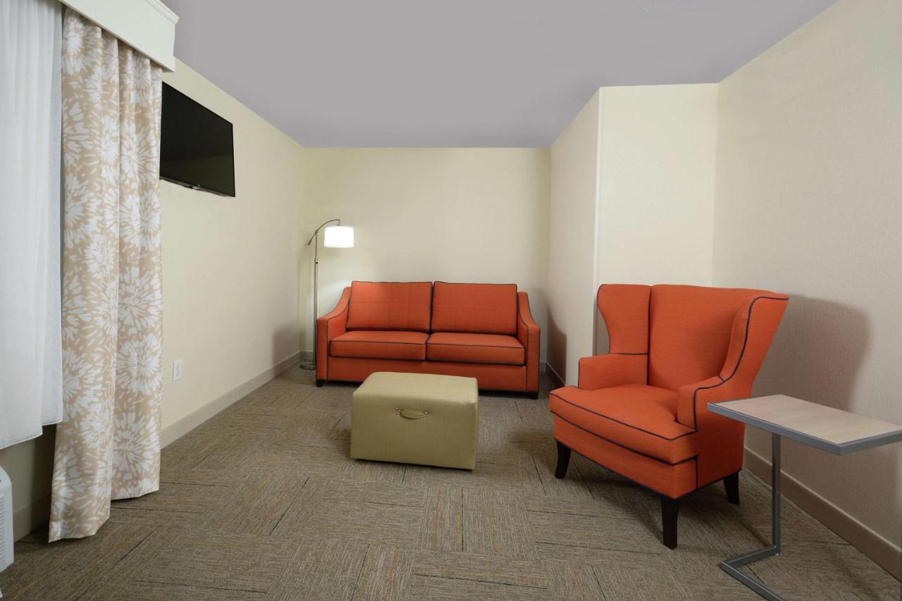 | Hampton Inn High Point