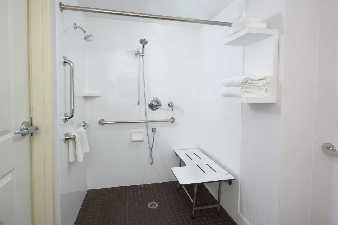 | Hampton Inn High Point