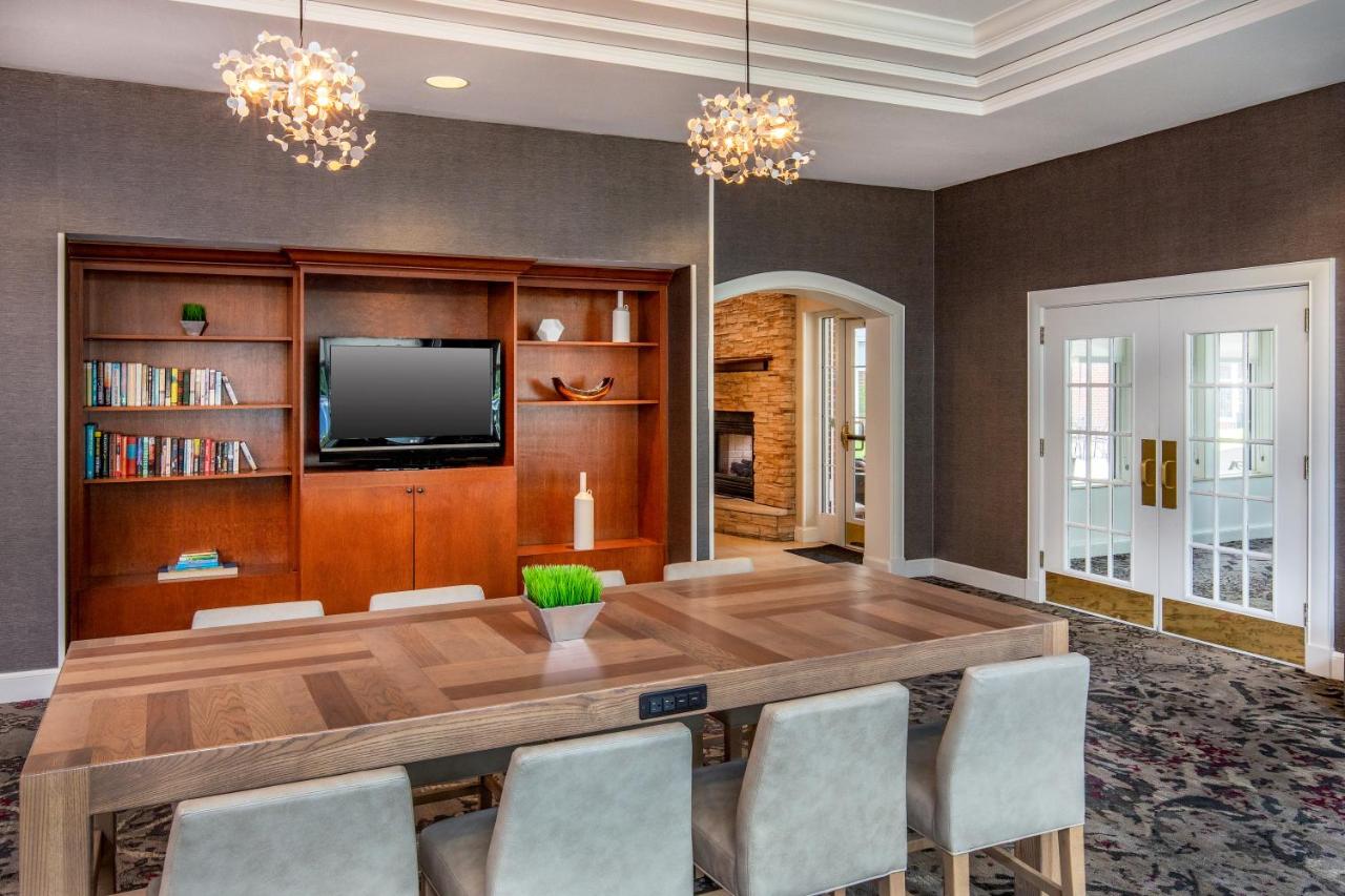 | Residence Inn by Marriott Chesapeake Greenbrier