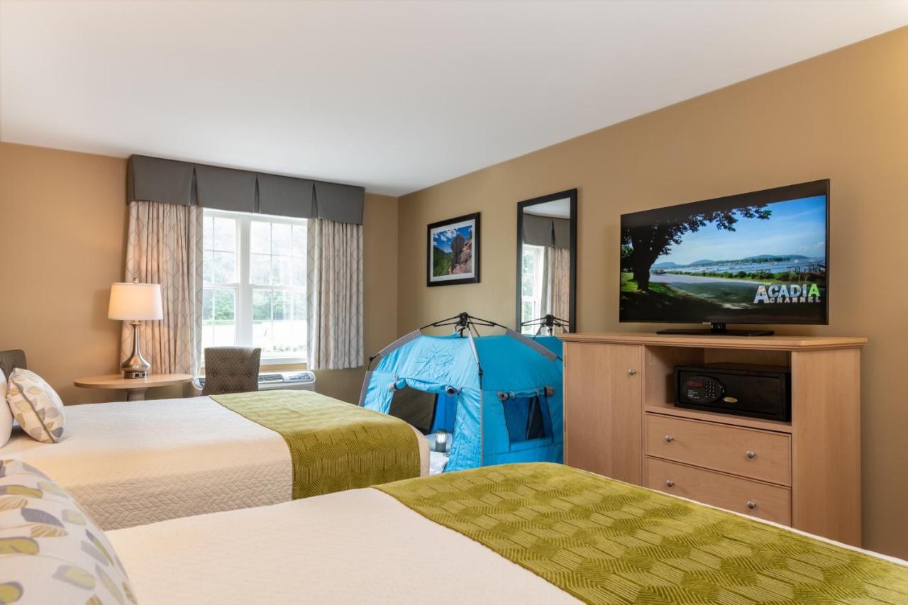 | Acadia Inn