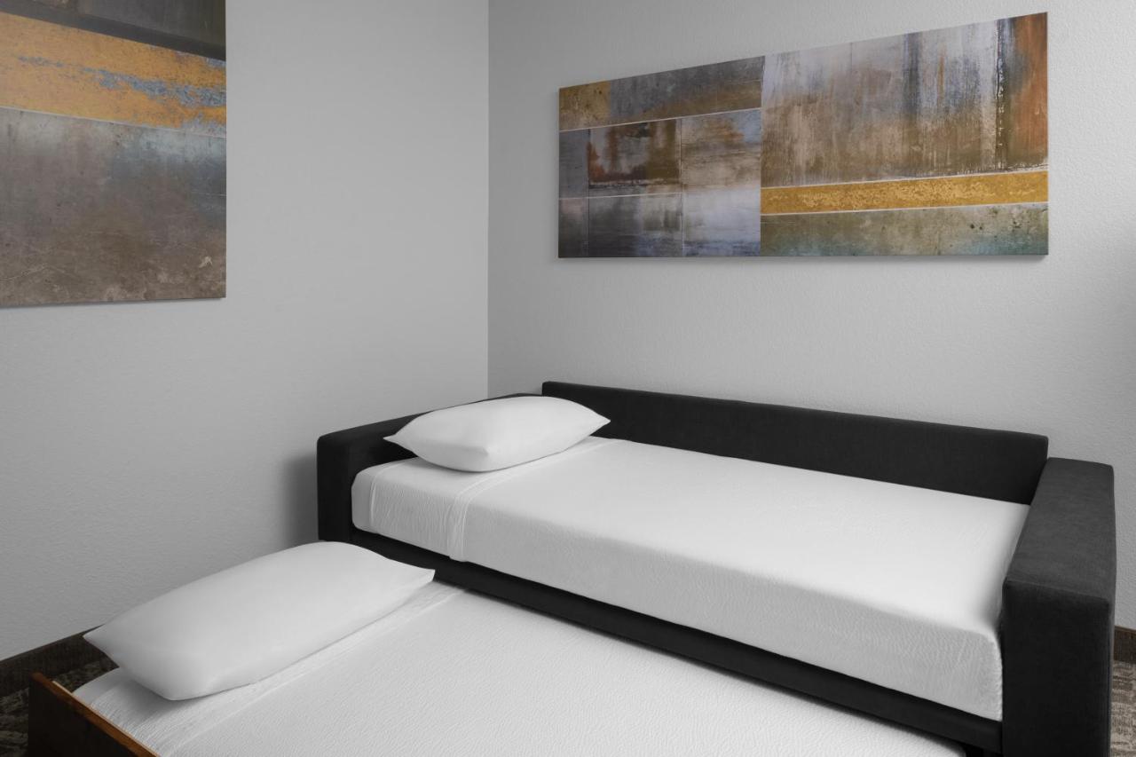 | SpringHill Suites by Marriott Grand Rapids Airport Southeast