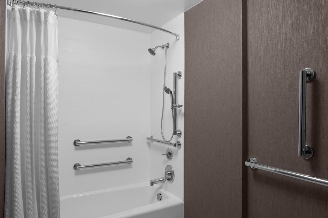 | SpringHill Suites by Marriott Grand Rapids Airport Southeast