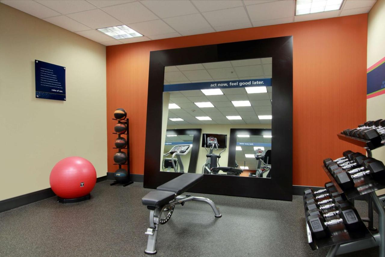 | Hampton Inn Winfield