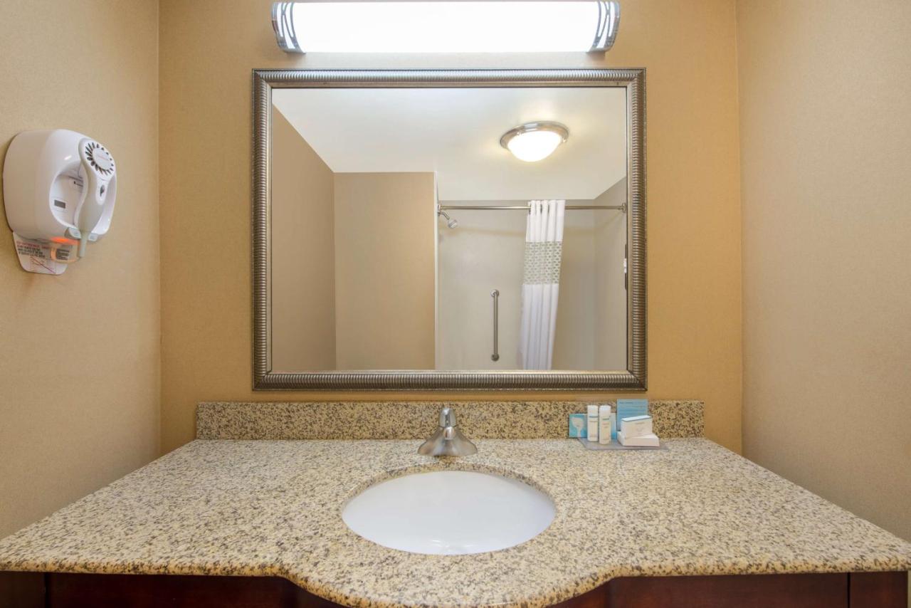Queen Room - Non-Smoking at Hampton Inn & Suites Oklahoma City - South