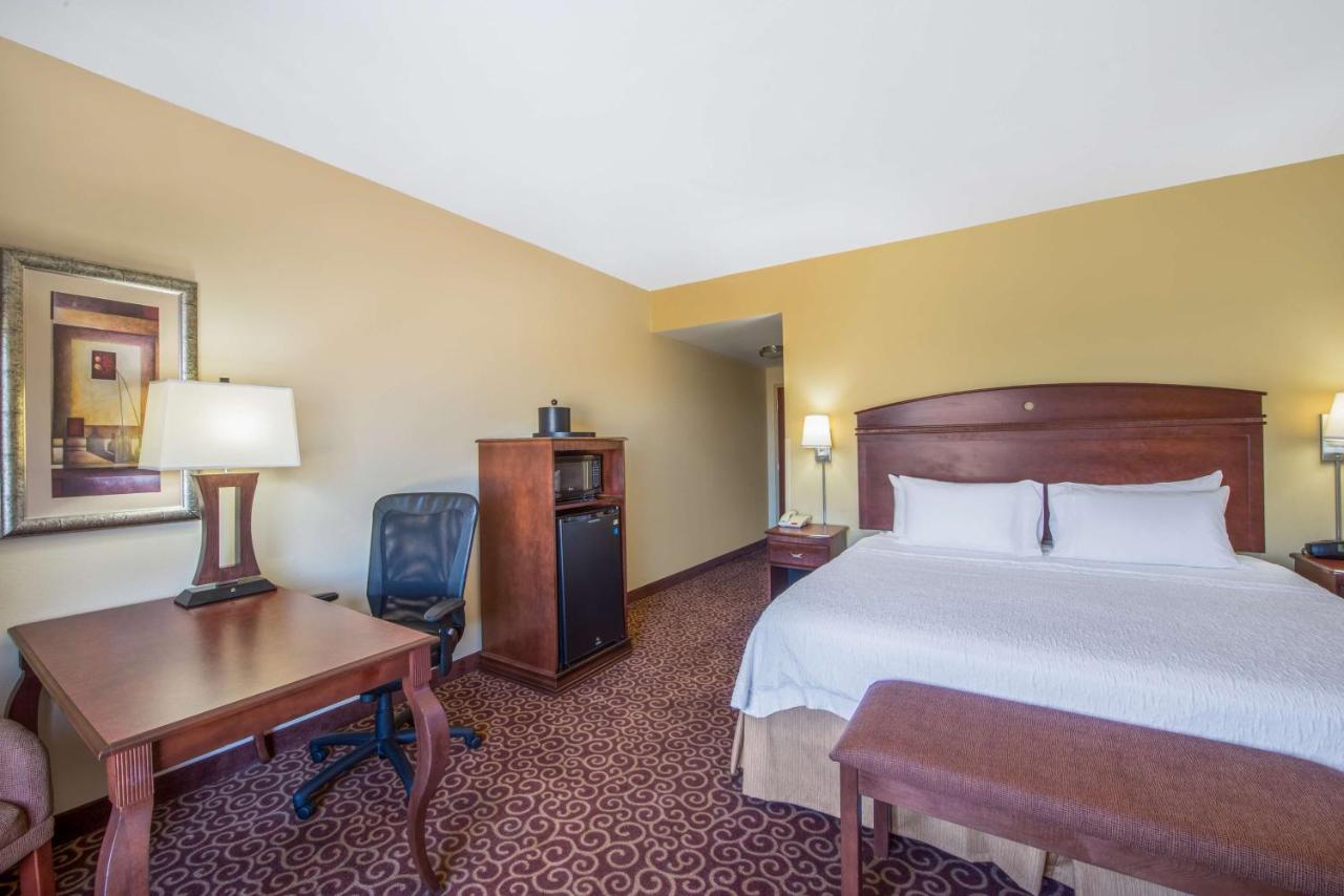 King Room - Non-Smoking at Hampton Inn & Suites Oklahoma City - South