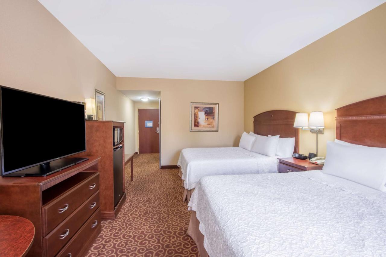 Queen Room with Two Queen Beds - Non-Smoking at Hampton Inn & Suites Oklahoma City - South