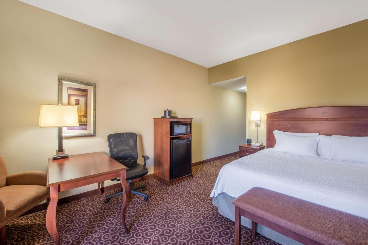 King Room - Hearing Disability Access at Hampton Inn & Suites Oklahoma City - South