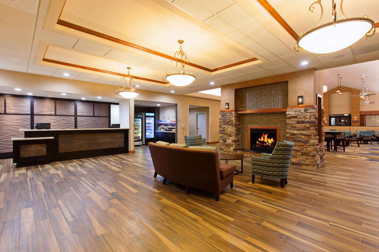 | Homewood Suites Fairfield-Napa Valley Area