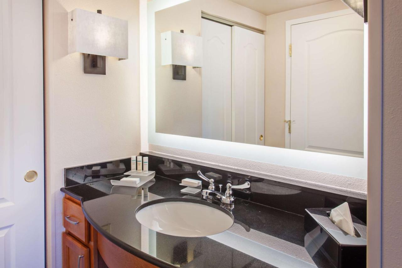 | Homewood Suites Fairfield-Napa Valley Area