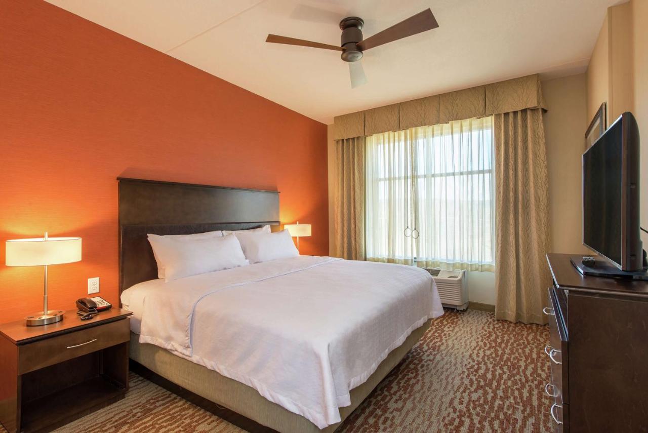 | Homewood Suites by Hilton Boston Marlborough