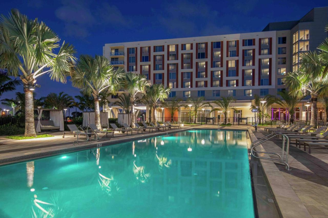 | Hilton Miami Dadeland