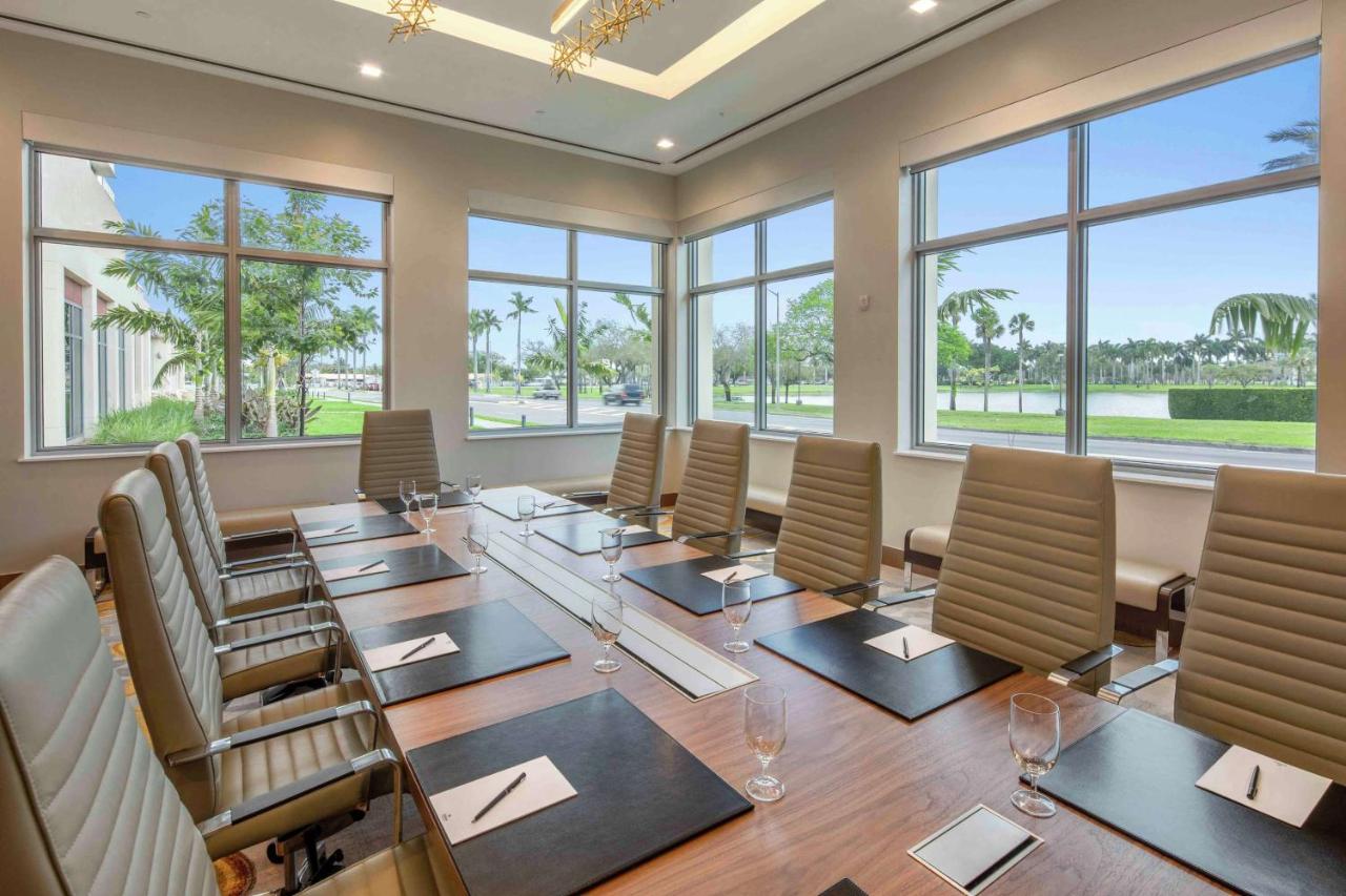 | Hilton Miami Dadeland