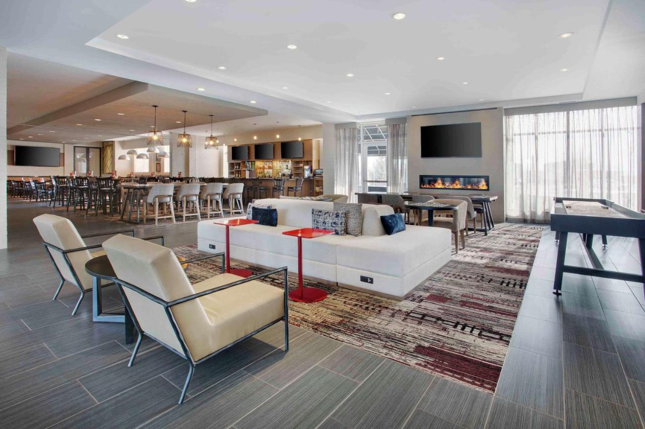  | DoubleTree by Hilton Chicago Midway Airport, IL