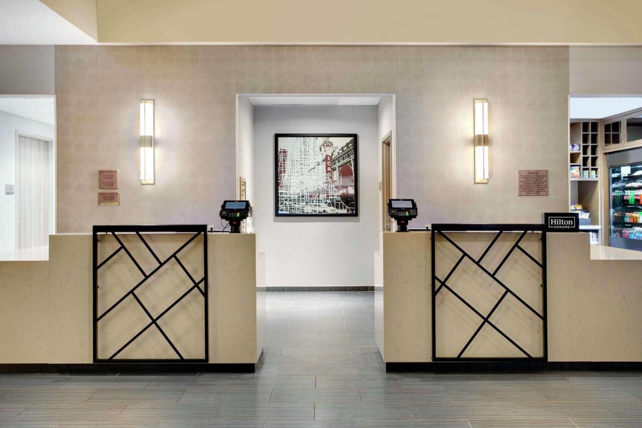  | DoubleTree by Hilton Chicago Midway Airport, IL