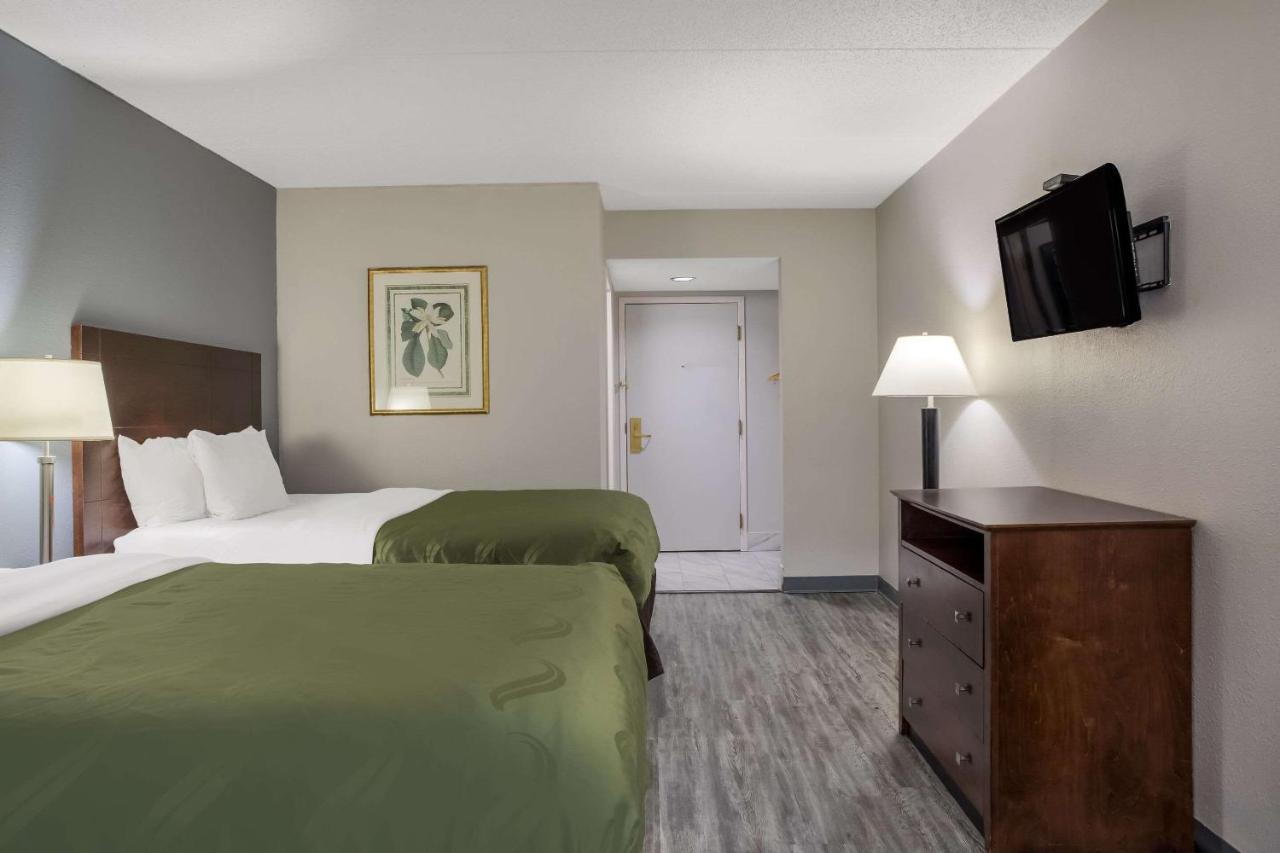 Double Room with Two Double Beds - Non-Smoking at Quality Inn Toledo Westgate