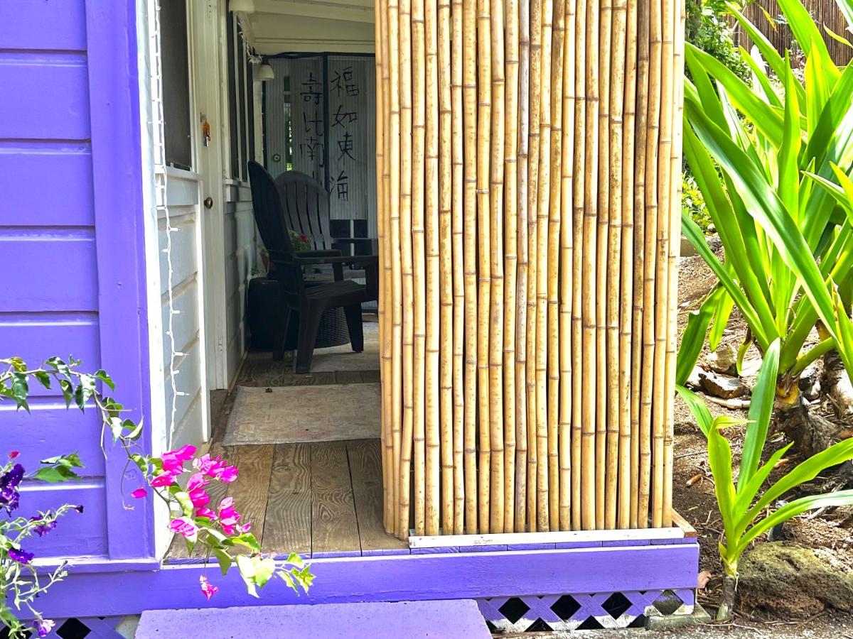 | Elegant Royal Suites at Aloha Boutique Vegan B&B Inn, alcohol-free, smoke-free