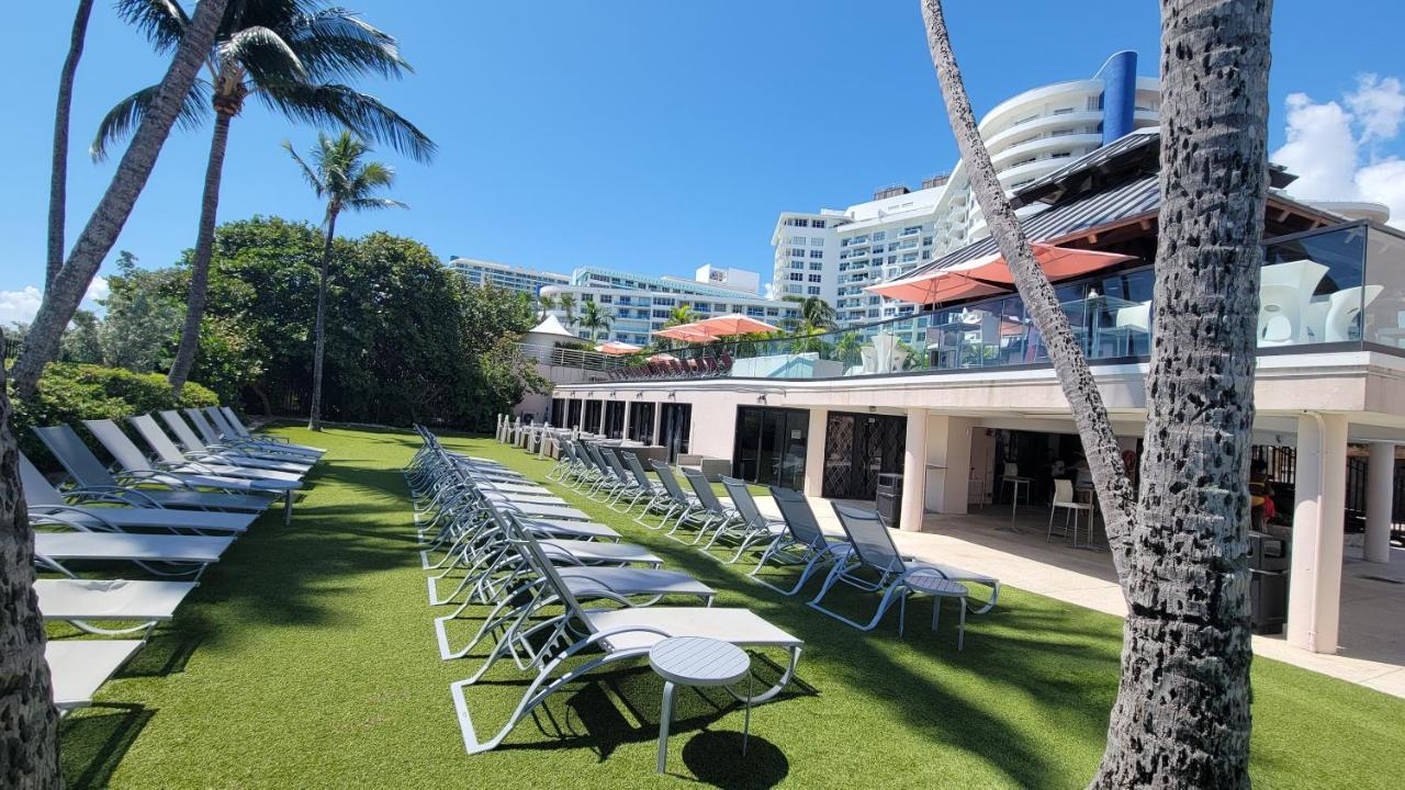 | 2 Bedroom 2 Bath Beachfront Condo on Miami Beach Millionaire Row
