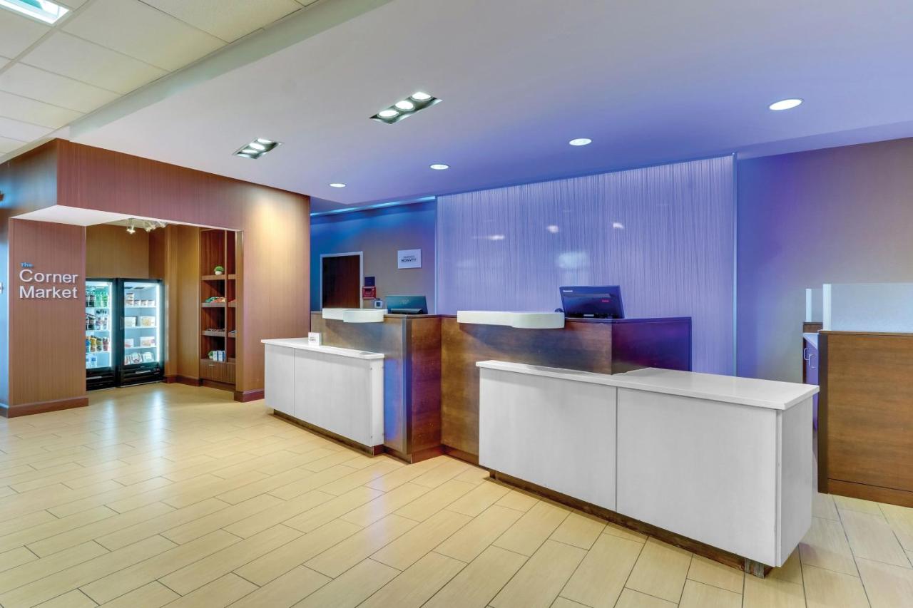 | Fairfield Inn & Suites by Marriott Dunn I-95