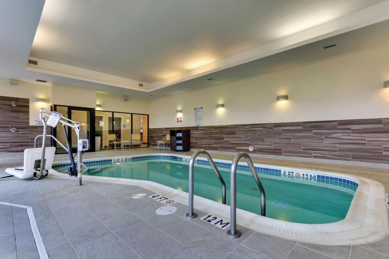 | Fairfield Inn & Suites by Marriott Dunn I-95