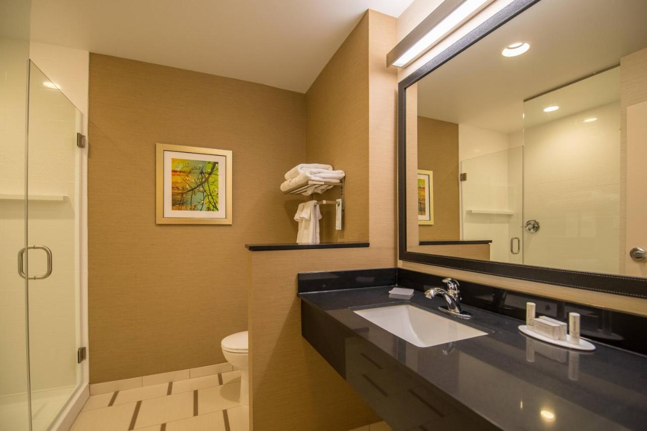 King Room at Fairfield Inn & Suites by Marriott Provo Orem