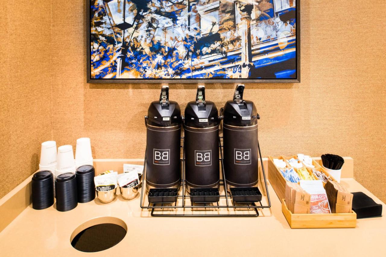 | Fairfield Inn & Suites by Marriott New Orleans Downtown/French Quarter Area